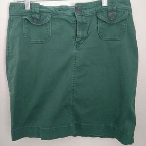 Green Old Navy skirt size 8